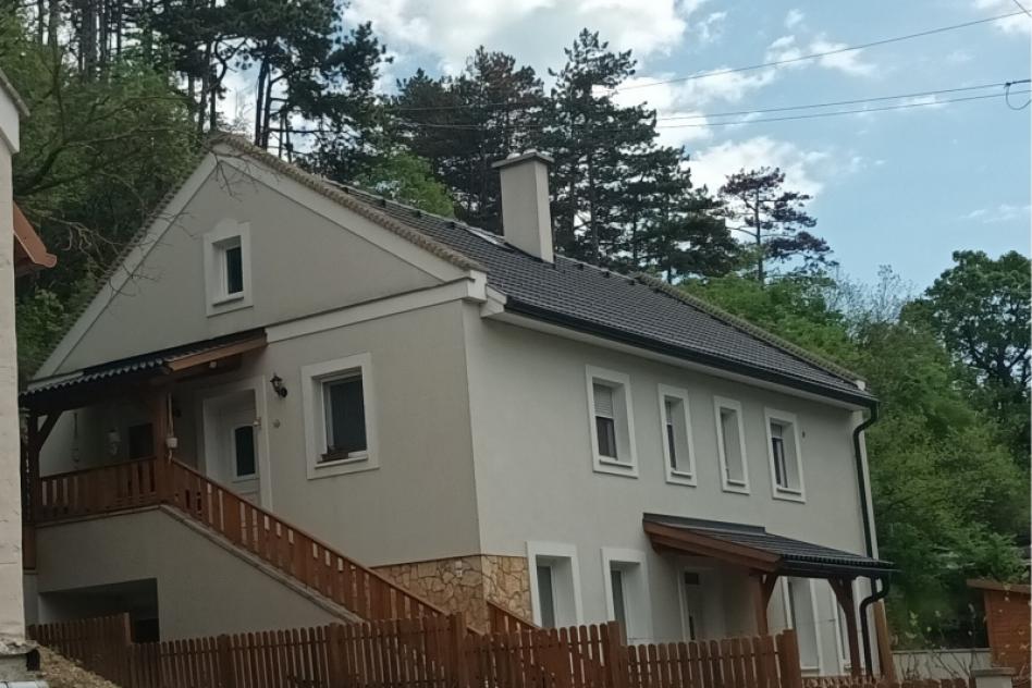 3664485